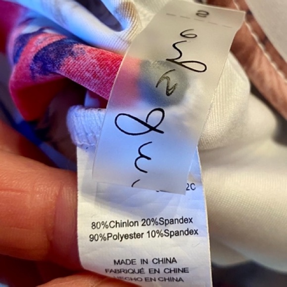 CUPSHE — S.🌹Beautiful One-Piece Swimsuit, ADORNED with Roses!🌹SO Pretty —NWOT - Picture 10 of 12